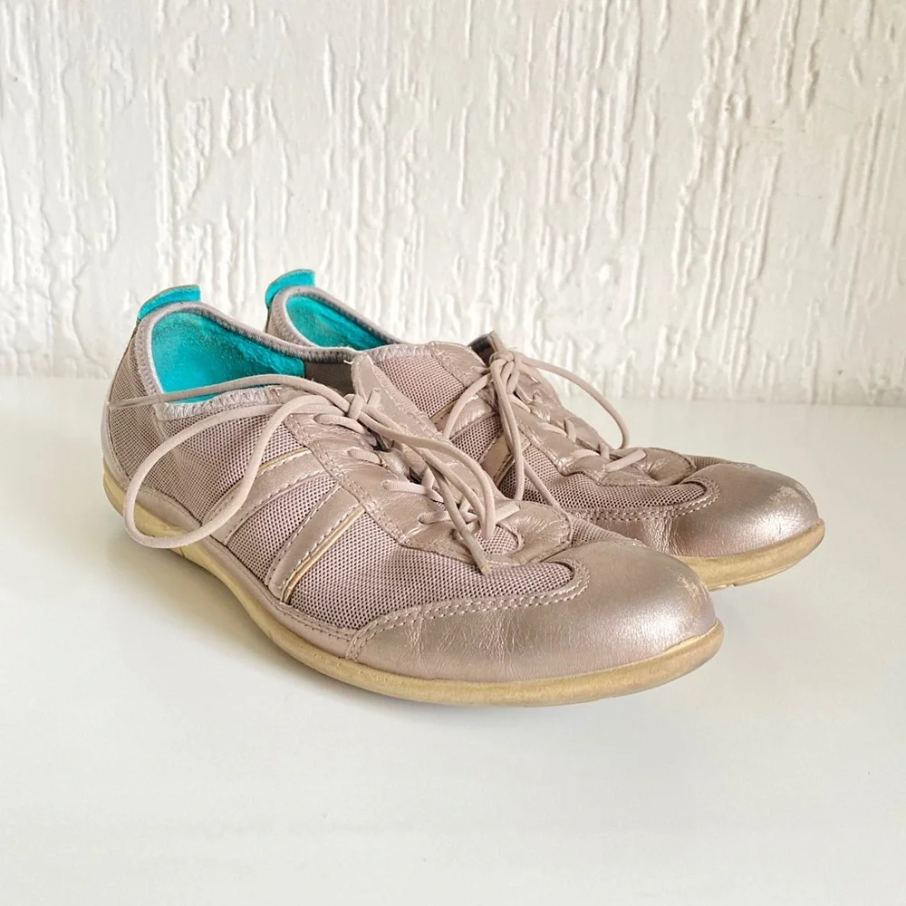 Ecco Sneakers Shoes Size 8